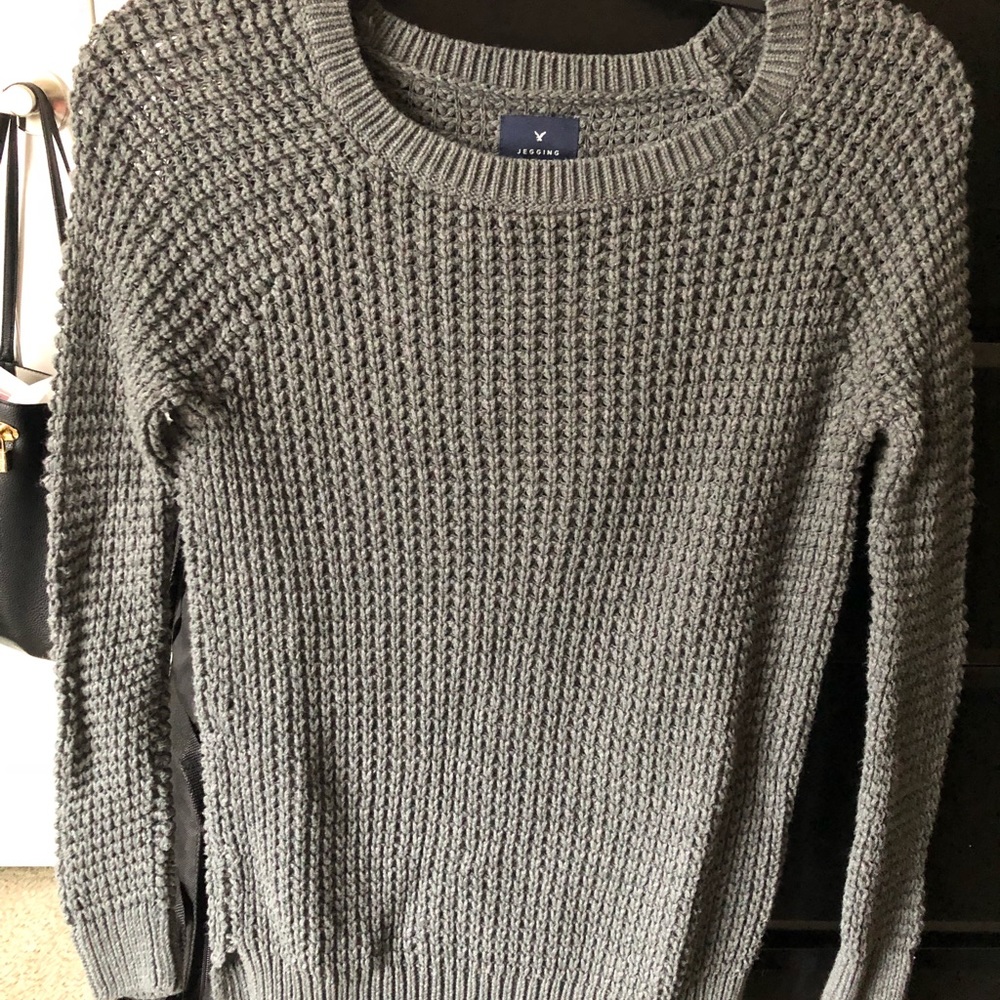 Sweater! Medium!